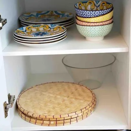 Chic Avec Terrasse, Lumineux Et Calme 1 דירה *